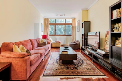 Apartamento T2 para Venda em Venteira