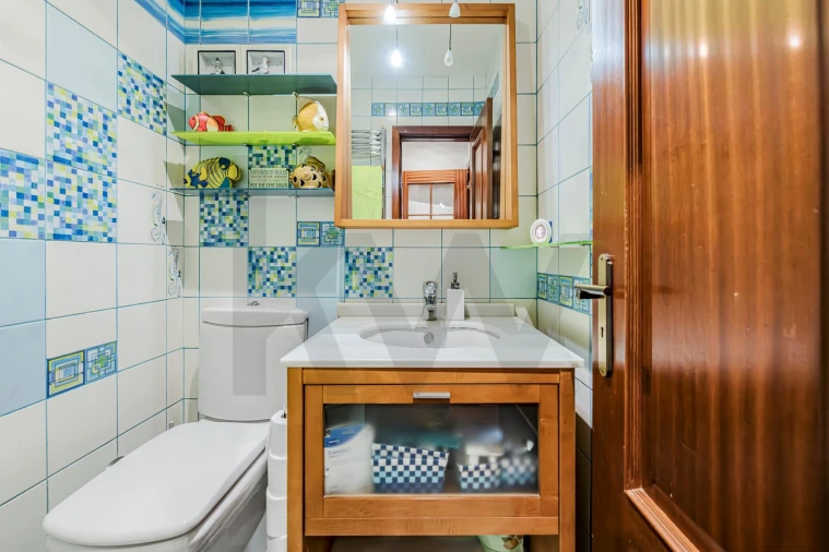 Apartamento T2 para Venda em Venteira Foto 12