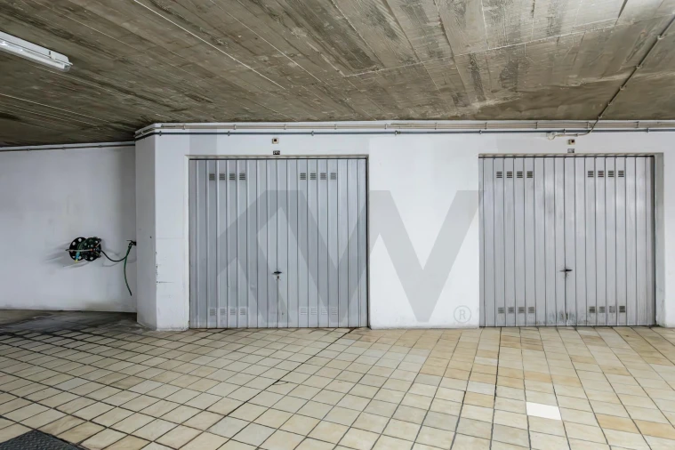 Apartamento T2 para Venda em Venteira Foto 19
