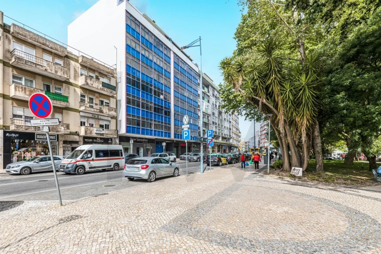 Apartamento T2 para Venda em Venteira Foto 22