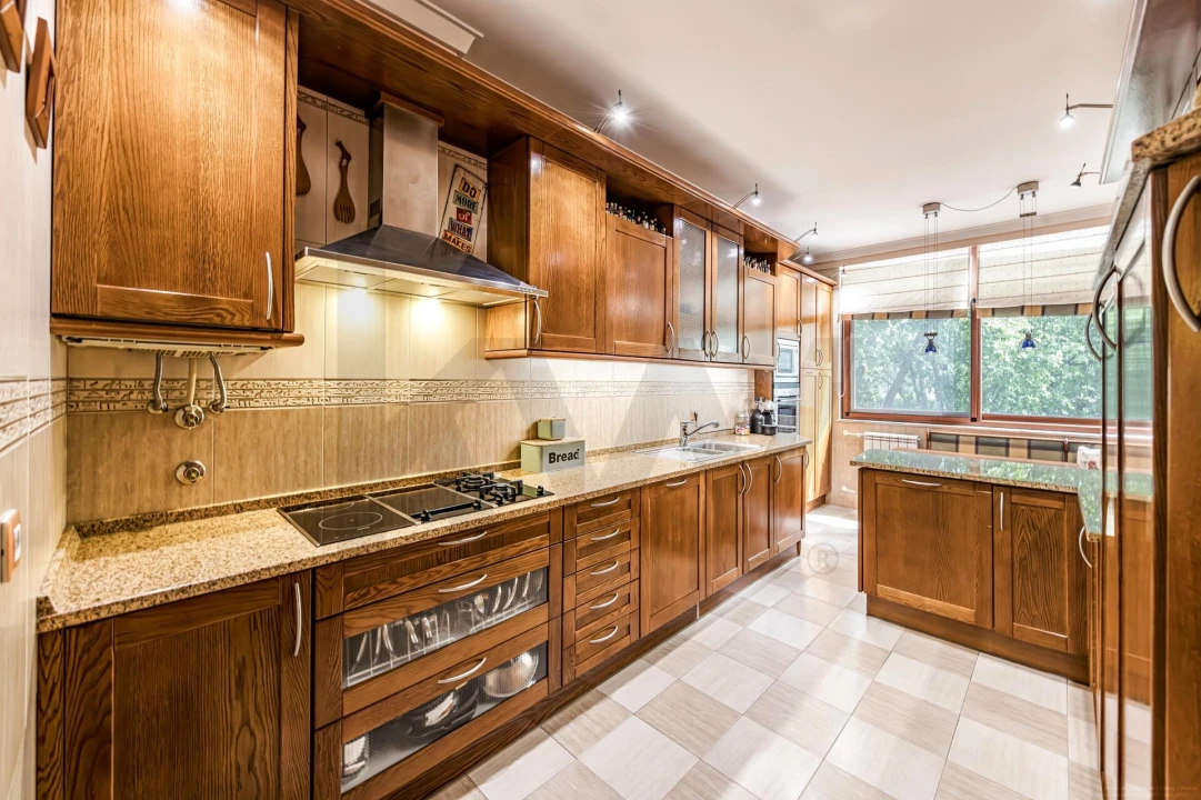 Apartamento T2 para Venda em Venteira Foto 1