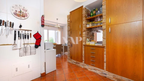 Moradia T3 para Venda em Quarteira