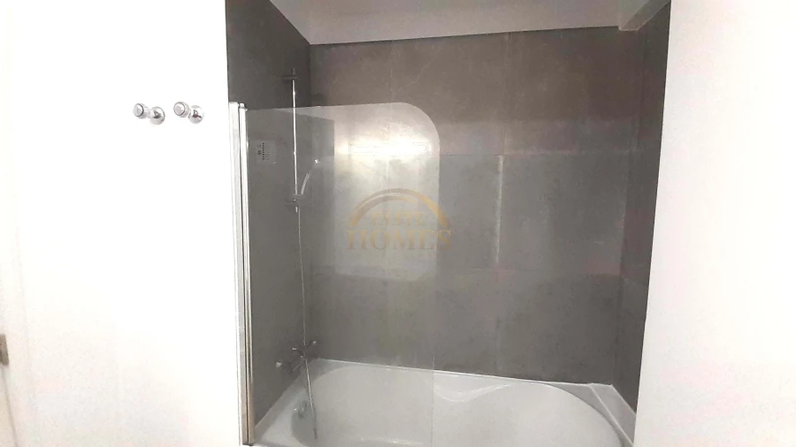 Apartamento T3 para Venda em Carnide Foto 32