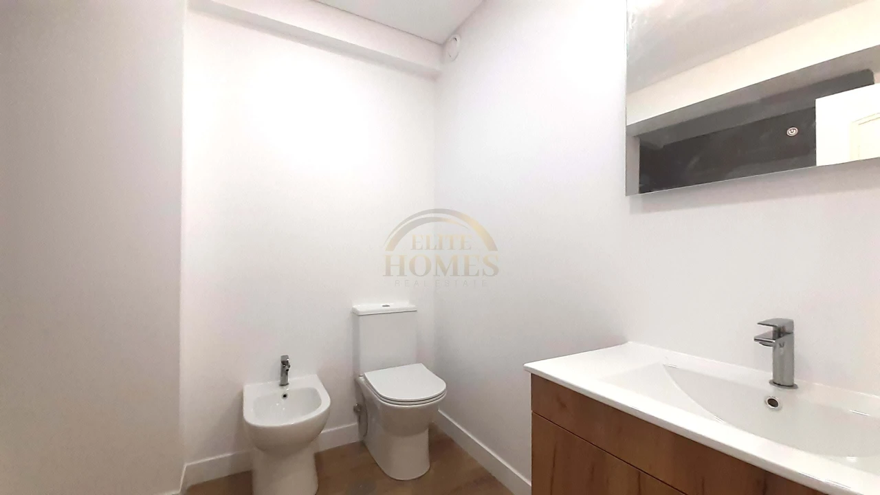 Apartamento T3 para Venda em Carnide Foto 29