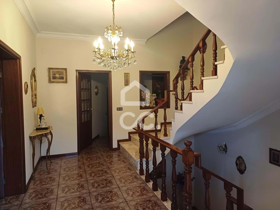 Moradia T7 para Venda em Areias, Sequeirô, Lama e Palmeira Foto 36