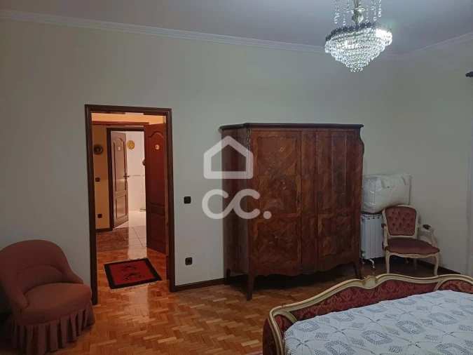 Moradia T7 para Venda em Areias, Sequeirô, Lama e Palmeira Foto 25