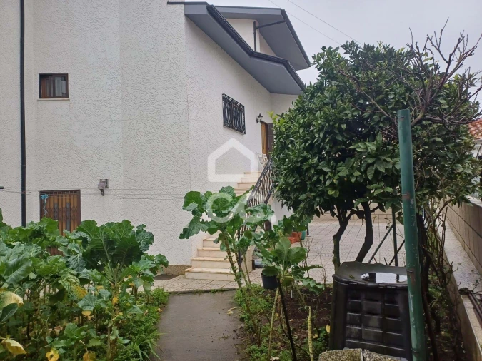 Moradia T7 para Venda em Areias, Sequeirô, Lama e Palmeira Foto 37