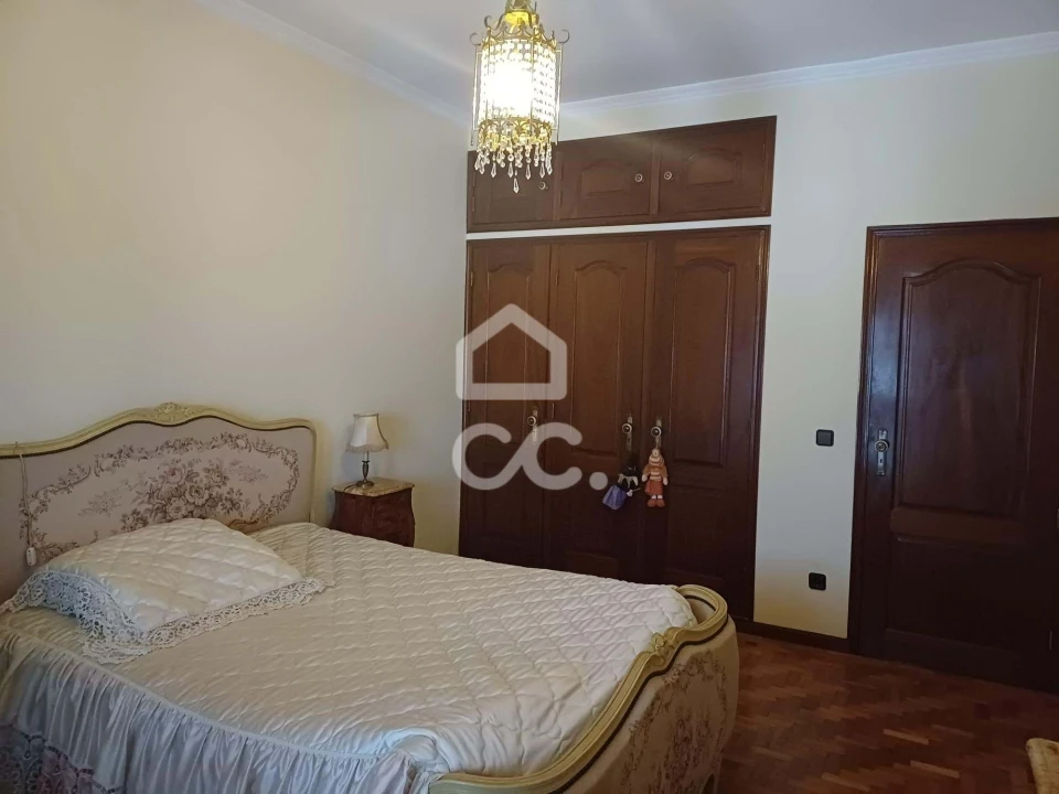 Moradia T7 para Venda em Areias, Sequeirô, Lama e Palmeira Foto 17
