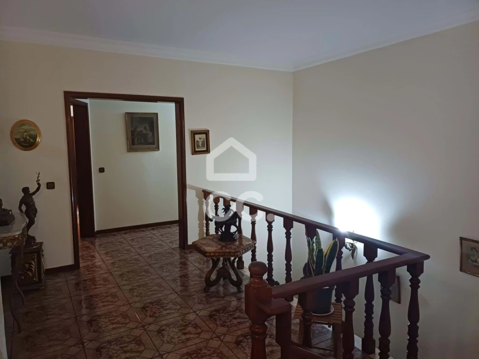 Moradia T7 para Venda em Areias, Sequeirô, Lama e Palmeira Foto 15