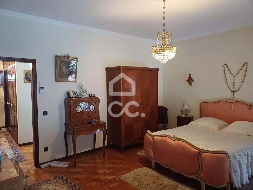 Moradia T7 para Venda em Areias, Sequeirô, Lama e Palmeira Foto 11