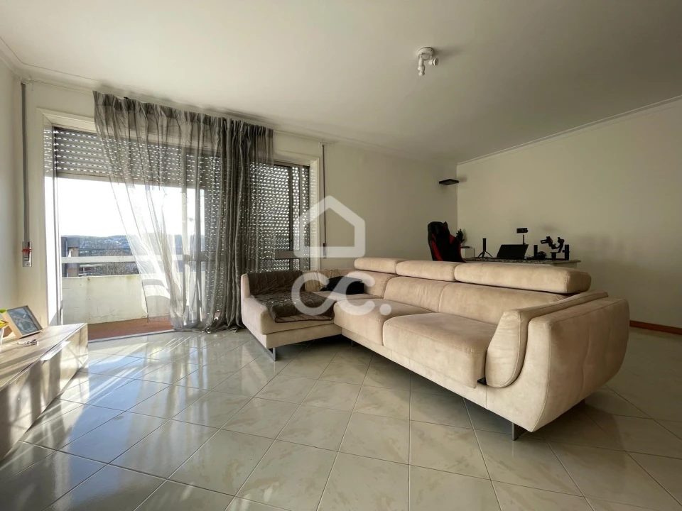 Apartamento T3 para Venda em Vila Nova de Famalicão e Calendário Foto 10