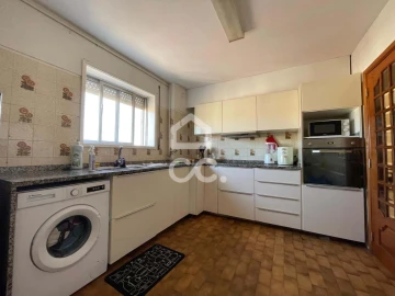 Apartamento T3 para Venda em Vila Nova de Famalicão e Calendário