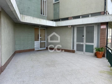 Apartamento T3 para Venda em Vila Nova de Famalicão e Calendário