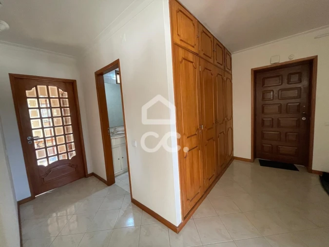 Apartamento T3 para Venda em Vila Nova de Famalicão e Calendário Foto 20