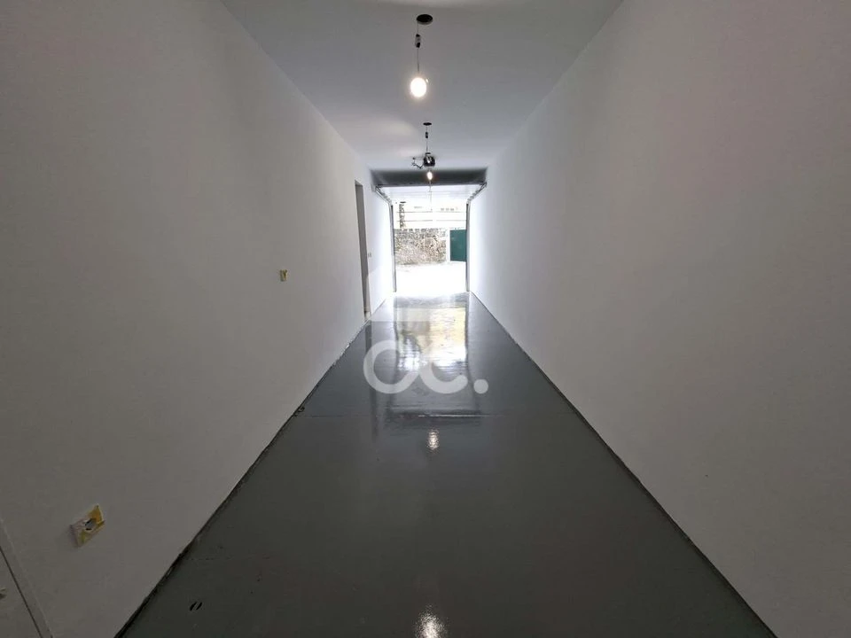 Apartamento T2 para Venda em Cavernães Foto 32