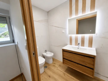 Apartamento T2 para Venda em Cavernães