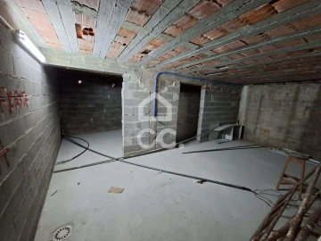 Apartamento T2 para Venda em Cavernães