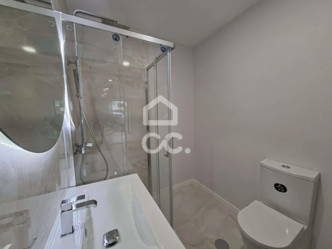Apartamento T2 para Venda em Cavernães Foto 25