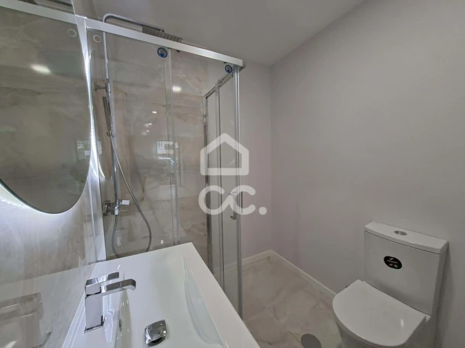Apartamento T2 para Venda em Cavernães Foto 6
