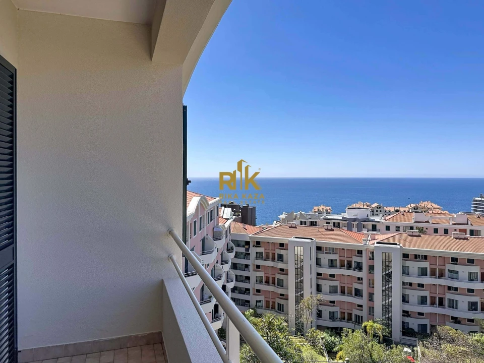 Apartamento T3 para Arrendamento em São Martinho Foto 4