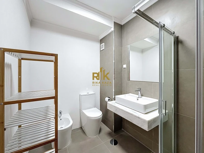Apartamento T3 para Arrendamento em São Martinho Foto 35