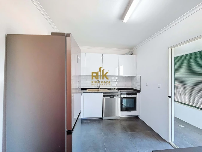 Apartamento T3 para Arrendamento em São Martinho Foto 15