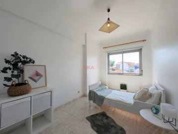 Apartamento T2 para Venda em Seixal