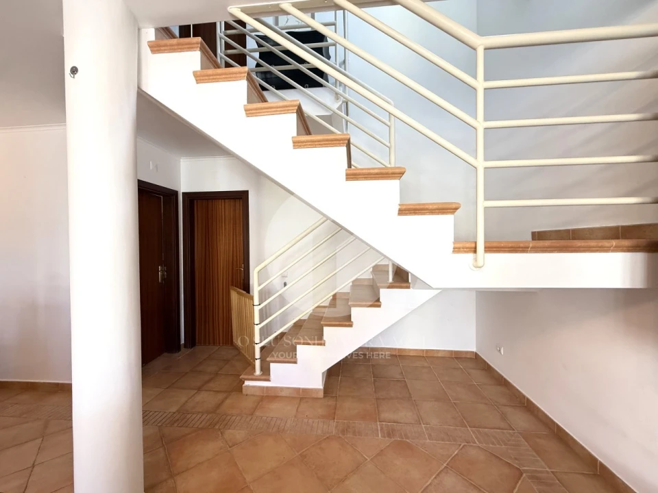 Moradia T3 para Venda em Conceição e Estoi Foto 17