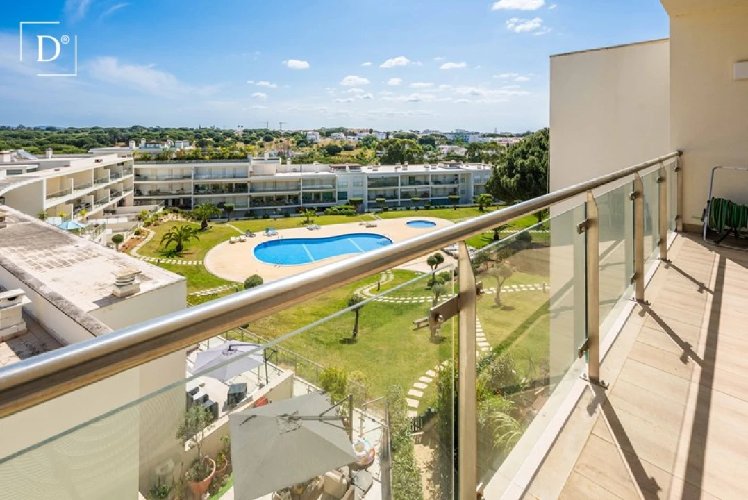 Apartamento T3 para Venda em Albufeira e Olhos de Água Foto 32