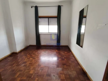 Apartamento T2 para Venda em Seixal, Arrentela e Aldeia de Paio Pires