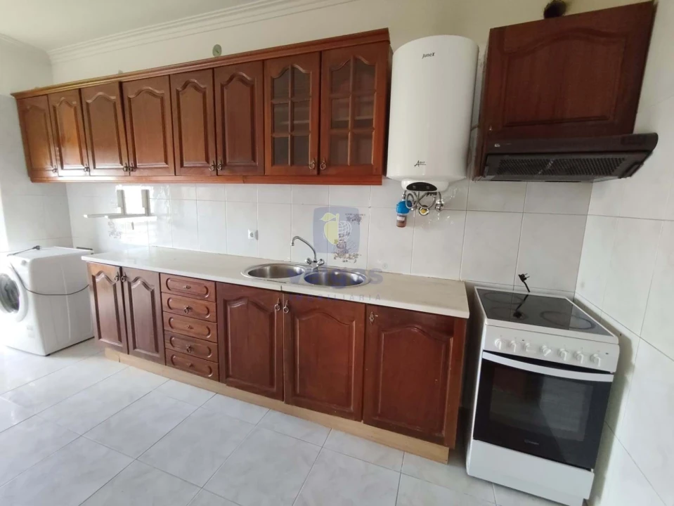 Apartamento T2 para Venda em Seixal, Arrentela e Aldeia de Paio Pires Foto 2