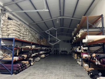Armazém para Venda em Benedita
