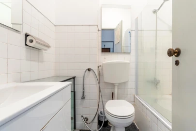 Apartamento T1 para Venda em Rio de Mouro