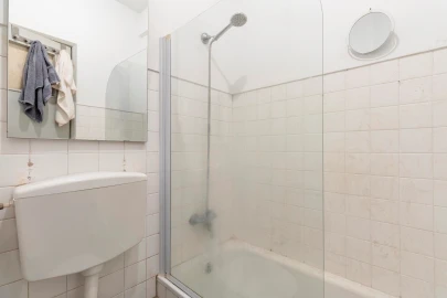 Apartamento T1 para Venda em Rio de Mouro