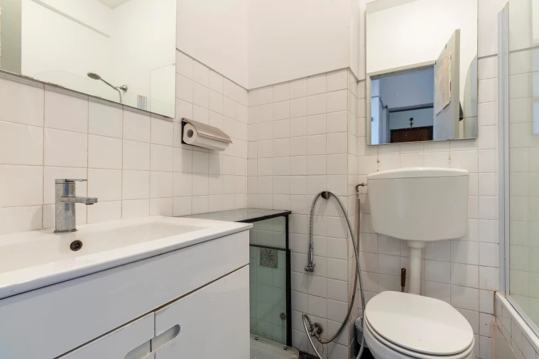 Apartamento T1 para Venda em Rio de Mouro Foto 20