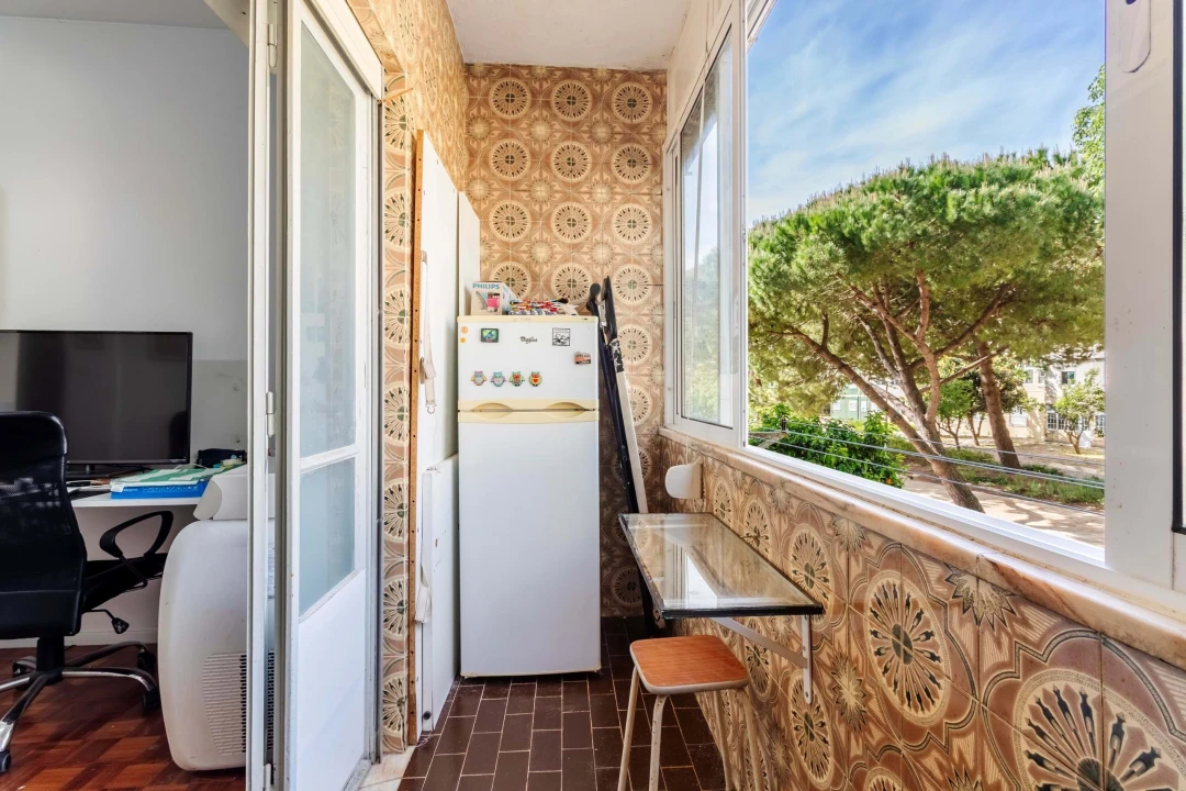Apartamento T1 para Venda em Rio de Mouro Foto 16