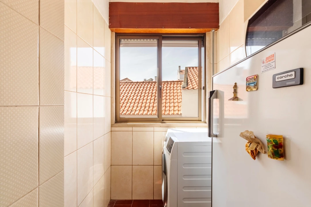 Apartamento T1 para Venda em Costa da Caparica Foto 12