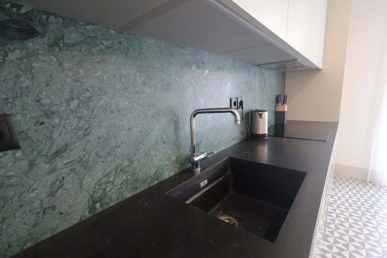 Apartamento T2 para Venda em Arroios Foto 11