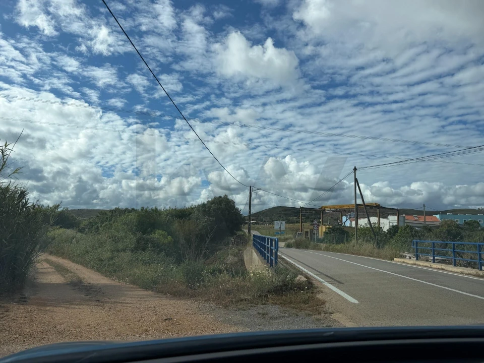 Terreno para Venda em Odiaxere Foto 9