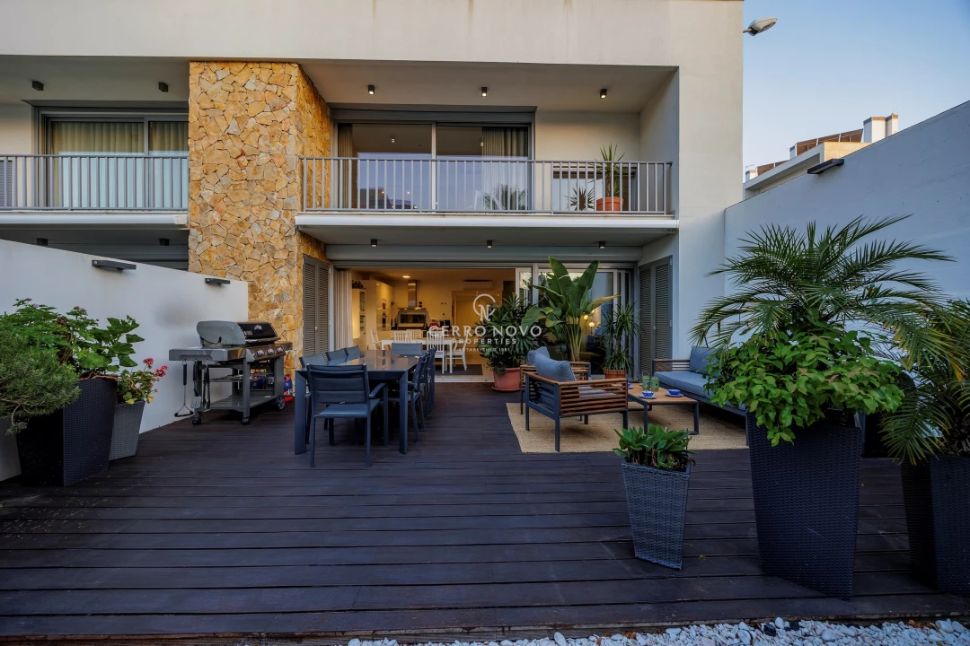 Moradia T3 para Venda em Albufeira e Olhos de Água Foto 9