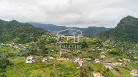 Terreno para Venda em Machico