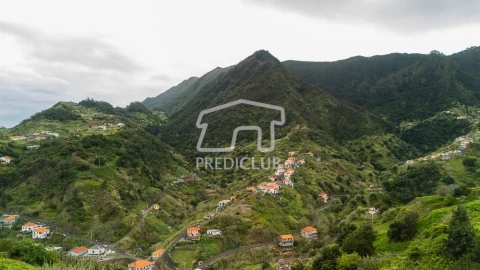 Terreno para Venda em Machico