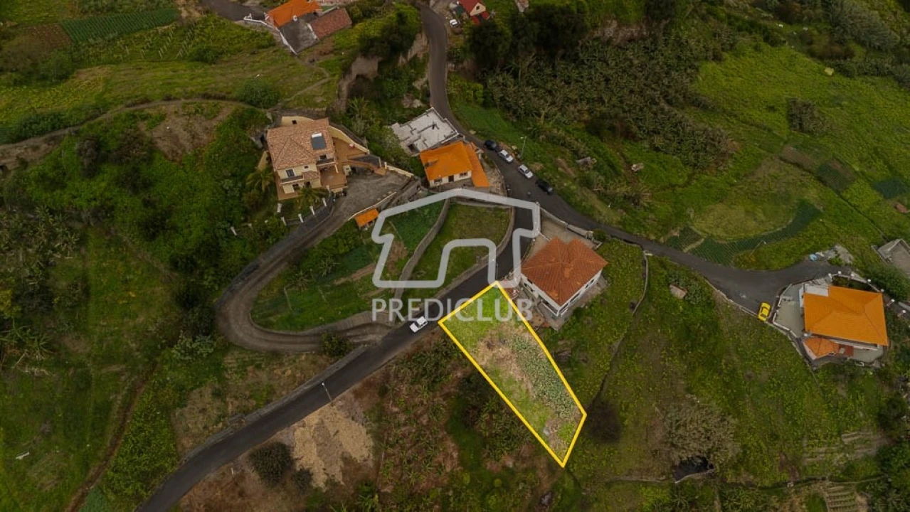 Terreno para Venda em Machico Foto 3