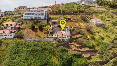 Moradia T3 para Venda em Camara de Lobos