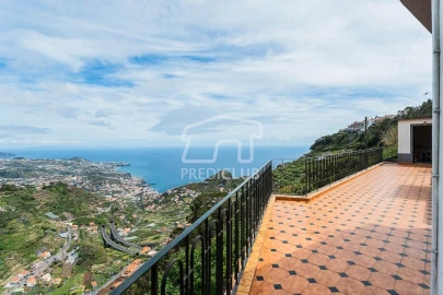 Moradia T3 para Venda em Camara de Lobos