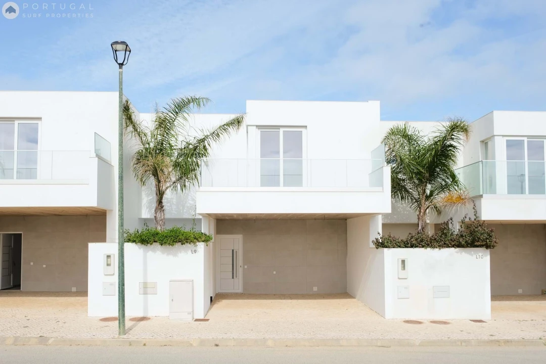 Moradia T3 para Venda em Vila de Sagres Foto 1
