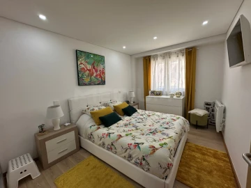 Apartamento T2 para Venda em Póvoa de Varzim, Beiriz e Argivai