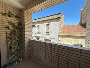 Apartamento T2 para Venda em Póvoa de Varzim, Beiriz e Argivai