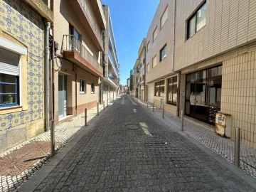 Apartamento T2 para Venda em Póvoa de Varzim, Beiriz e Argivai