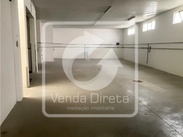Armazém para Venda em Gaeiras